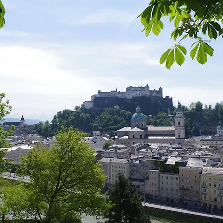 Sishaus - View At Mozarts Hostel Salzburg