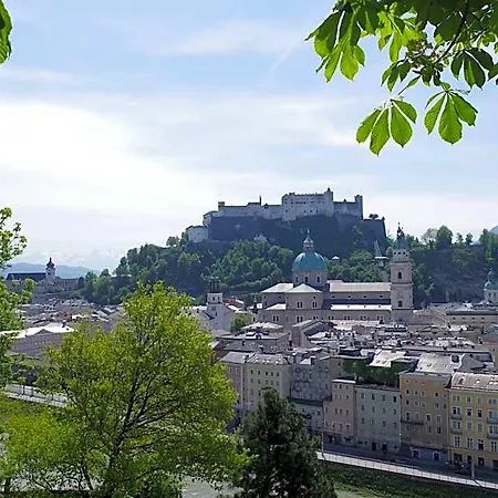 Sishaus - Private Auberge de jeunesse Salzbourg