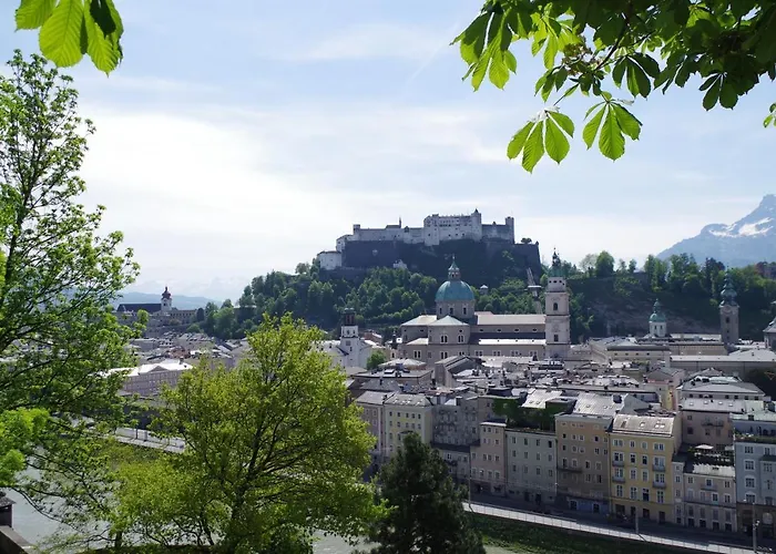 Sishaus - View At Mozarts Hostel Solnohrad