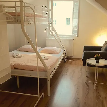 Sishaus - View At Mozarts *