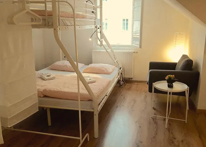 Sishaus - View At Mozarts *